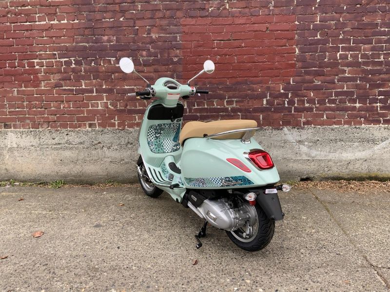 2025 Vespa PRIMAVERA 150 