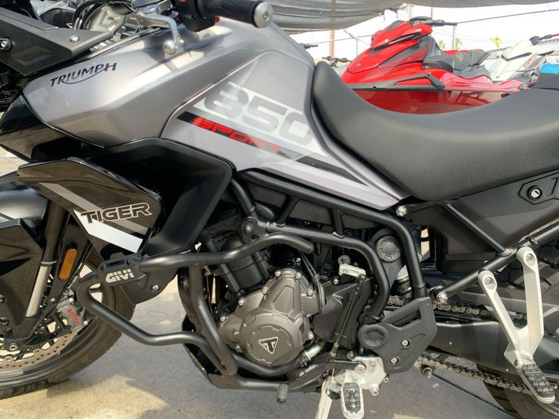 Used 2022 Suzuki GSX-S 1000 GT+ Image 11