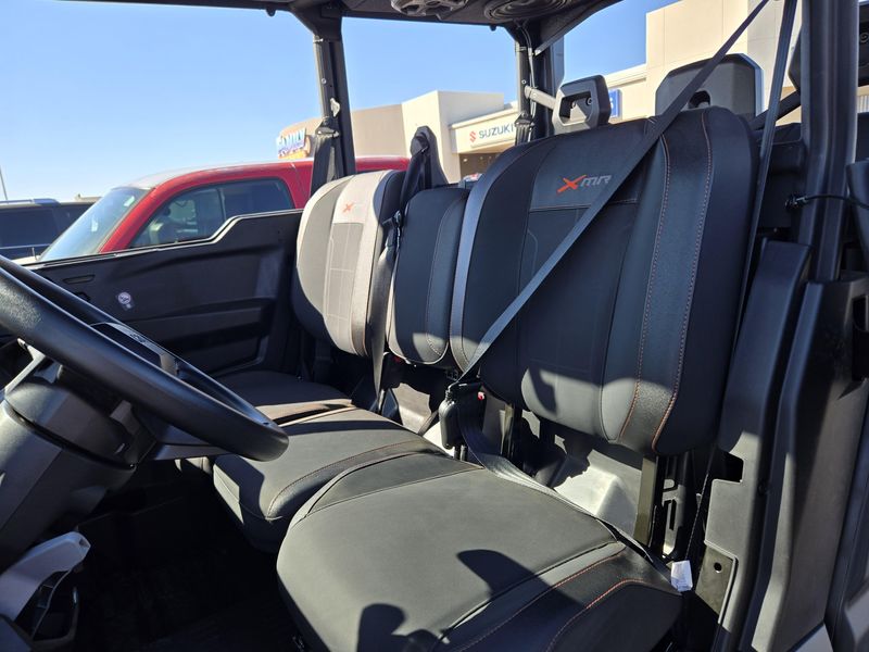 NEW 2026 CAN-AM DEFENDER MAX X MR HD11 WITH HALF DOORS Image 19