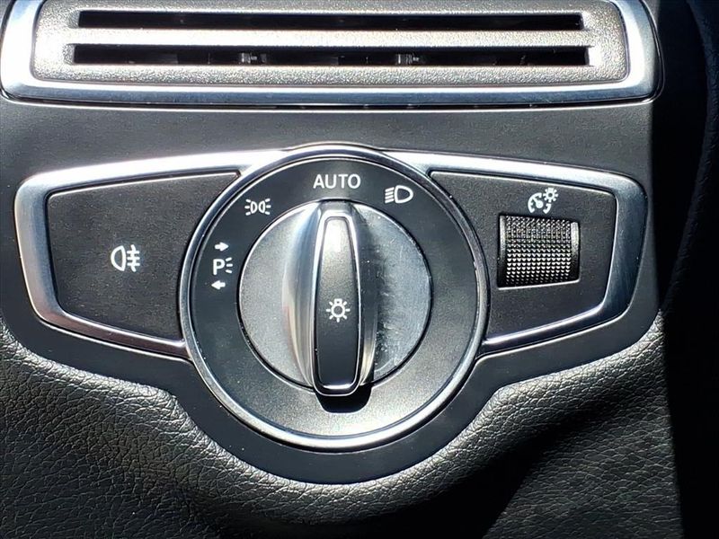 Used 2021 Mercedes-Benz C-Class C 300Image 22