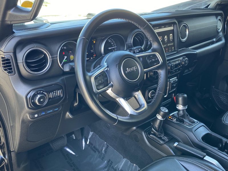 2022 Jeep Wrangler 4xE Unlimited Sahara 4xeImage 17