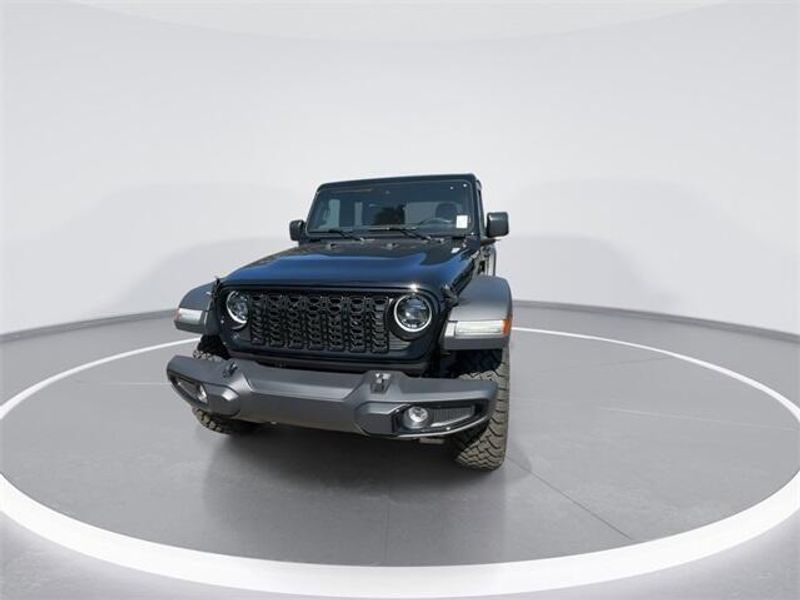 2025 Jeep Wrangler Unlimited Willys photo 3