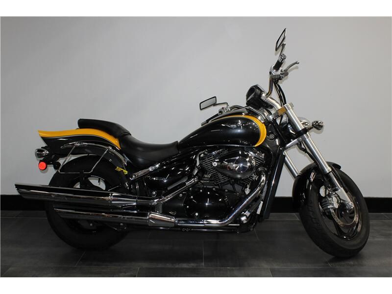 2008 Suzuki M50 Image 2