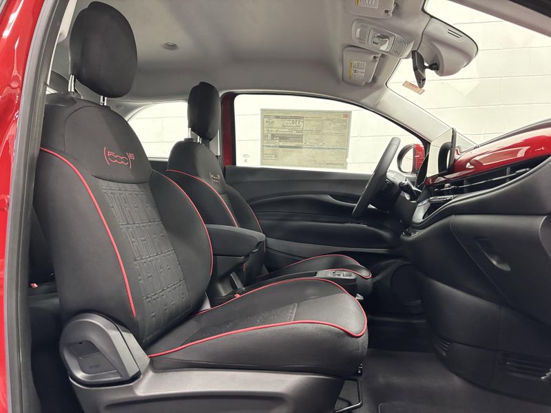 New 2024 Fiat 500e Inspi(red)Image 10