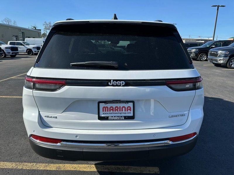 2025 Jeep Grand Cherokee Limited 4x4Image 9