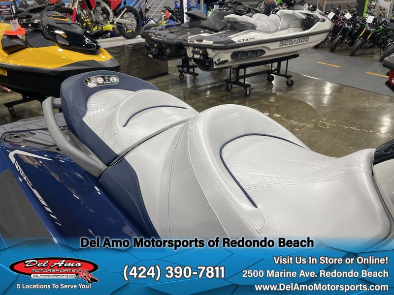 2024 Sea-Doo GTX LIMITED 300 (SOUND SYSTEM) Image 16