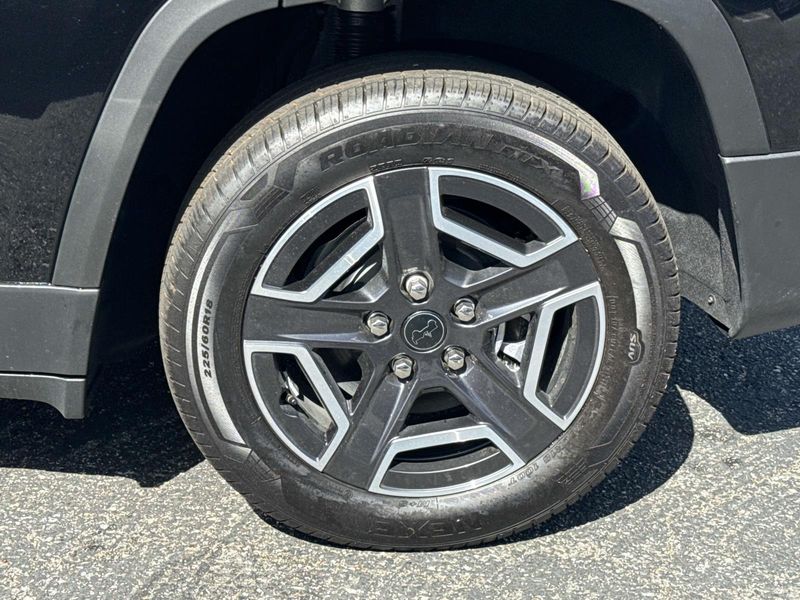 New 2026 Jeep Cherokee Limited 4x4