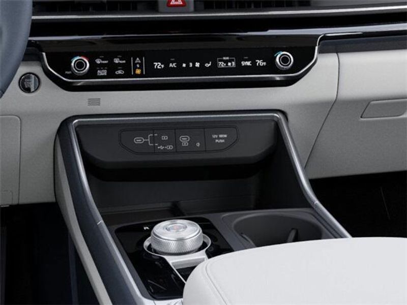 2025 Kia Carnival Hybrid SX PrestigeImage 23
