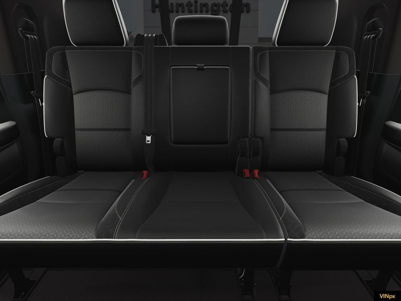 2025 RAM 3500 Laramie Mega Cab 4x4 DullayImage 17