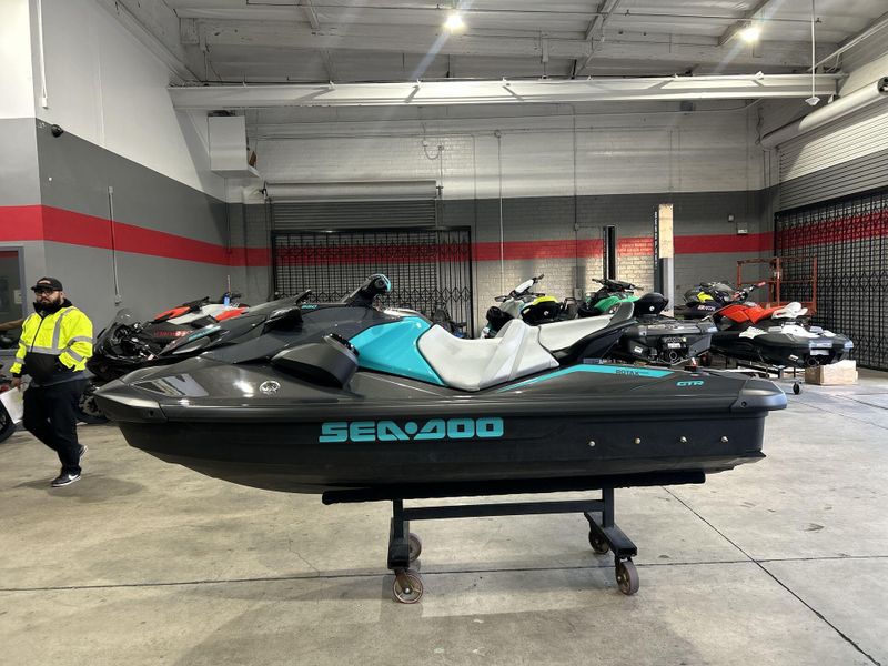 New 2026 Sea-Doo GTR 230 (SOUND SYSTEM) Image 11