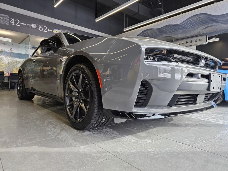 New 2026 Dodge Charger Scat Pack Plus 2-door AwdImage 2
