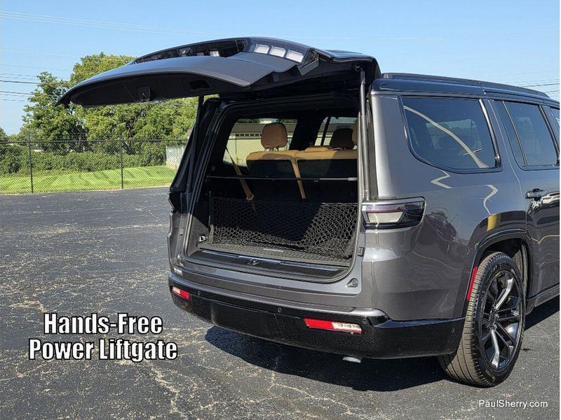 2026 Jeep Grand Wagoneer Summit Reserve Black