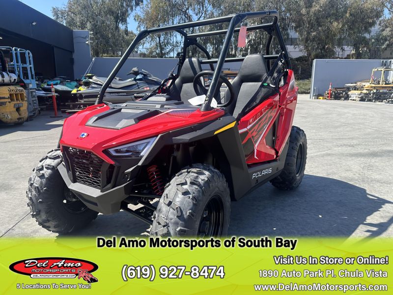 2025 Polaris RZR 200 EFI Image 5