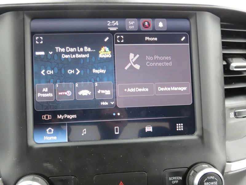 Used 2024 RAM 2500 Big Horn 4x4 4dr Crew Cab 6.3 ft. SB PickupImage 19