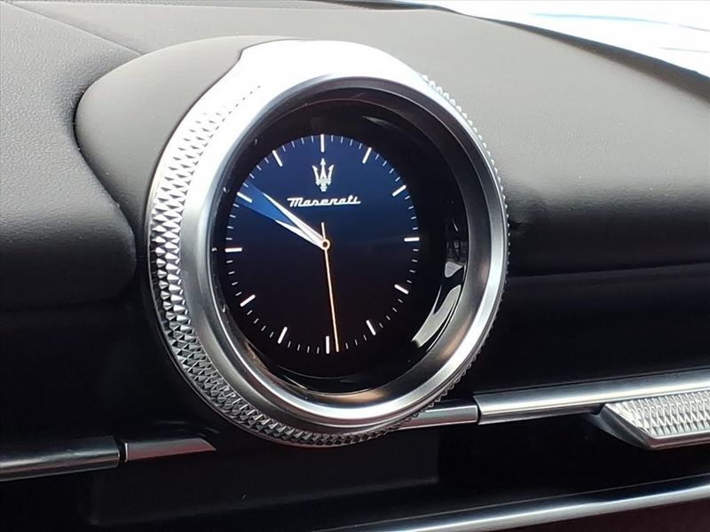 New 2026 Maserati Grecale ModenaImage 15