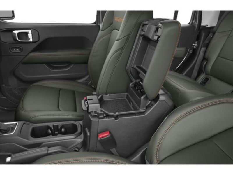 New 2025 Jeep Gladiator Mojave 4x4Image 13