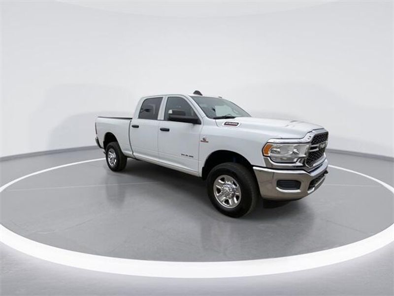 2022 RAM 2500 TradesmanImage 2