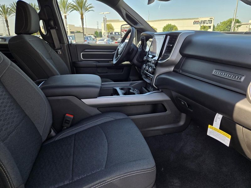 New 2025 RAM 2500 Big Horn Crew Cab 4x4 6'4' Box