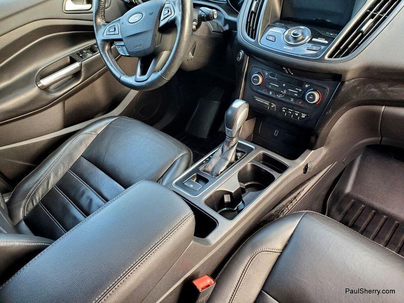 2019 Ford Escape TitaniumImage 19