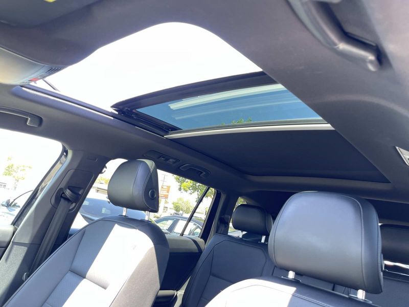 Used 2018 Volkswagen Tiguan 2.0T SEL FWD