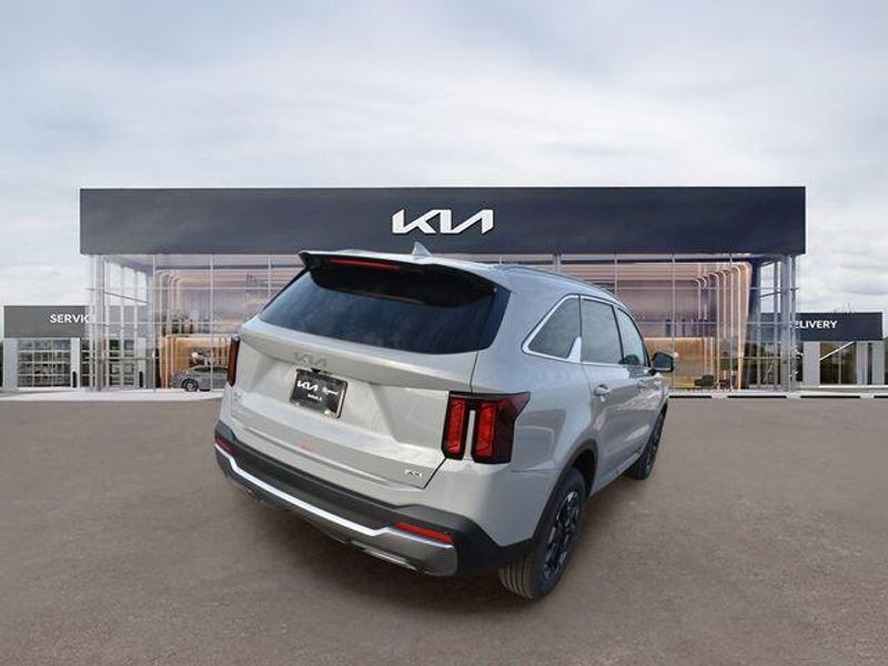 New 2026 Kia Sorento SImage 4