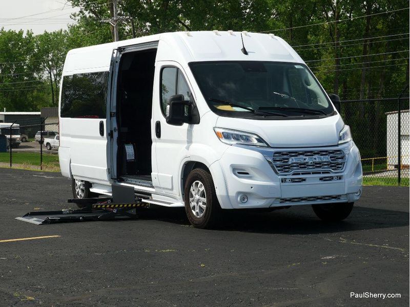 2024 RAM Promaster 2500 Slt+ Window Van High Roof 159