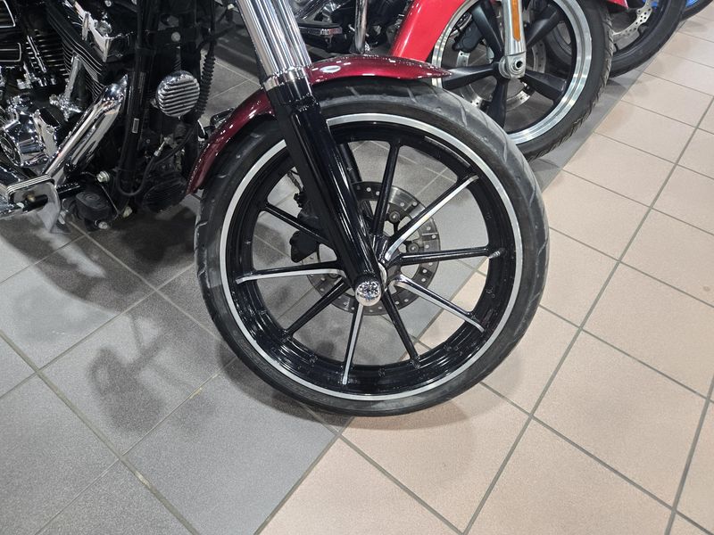 2015 HARLEY SOFTAIL BREAKOUTImage 12