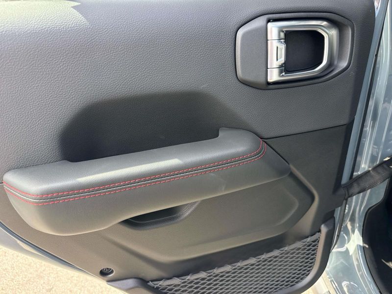New 2026 Jeep Wrangler 4-door Rubicon X