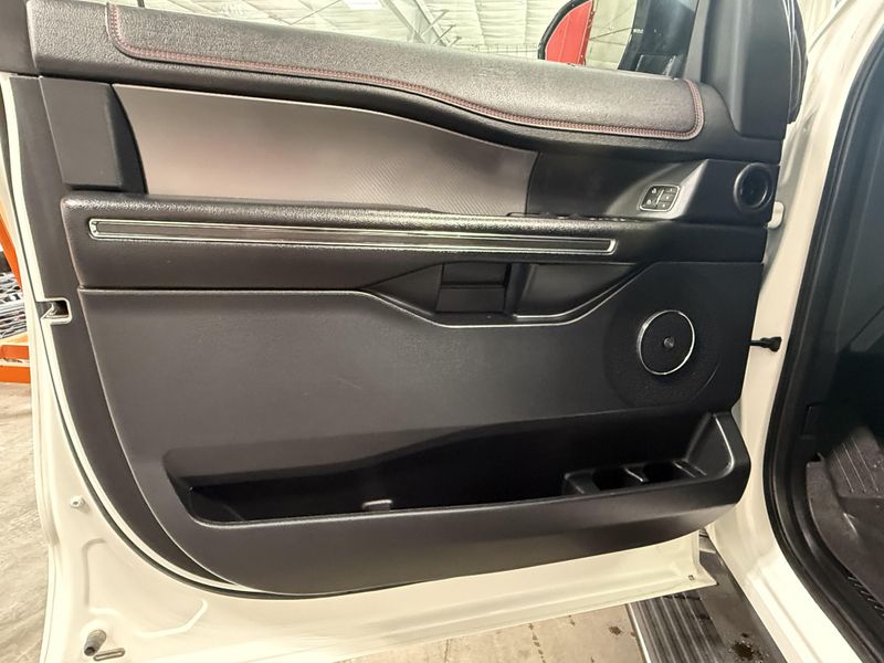 Used 2020 Ford Expedition Max LimitedImage 22