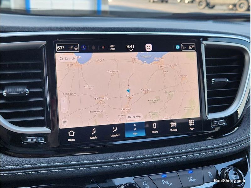 New 2027 Chrysler Pacifica Select