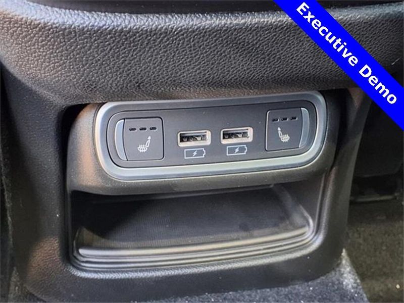 New 2025 Alfa Romeo Stelvio VeloceImage 13