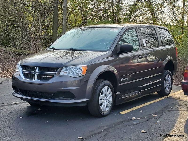 2015 Dodge Grand Caravan SEImage 4