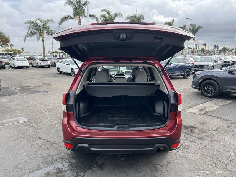 2019 Subaru Forester PremiumImage 24