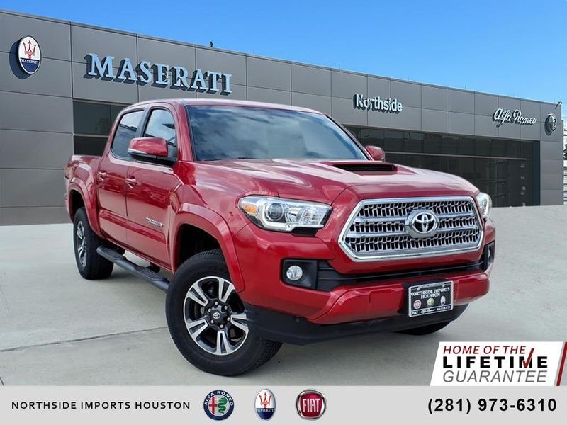 Used 2016 Toyota Tacoma TRD SportImage 1
