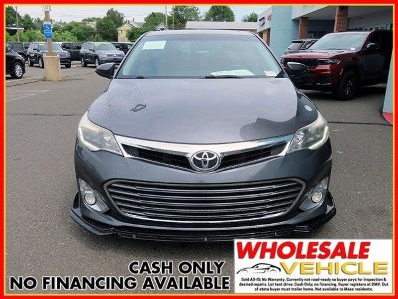 2014 Toyota Avalon LimitedImage 3