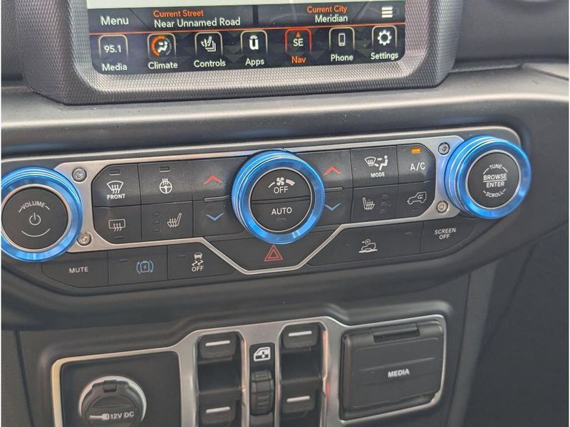 2021 Jeep Wrangler 4xE Unlimited SaharaImage 18