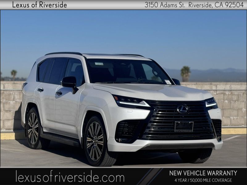 2025 Lexus LX 600 LuxuryImage 1