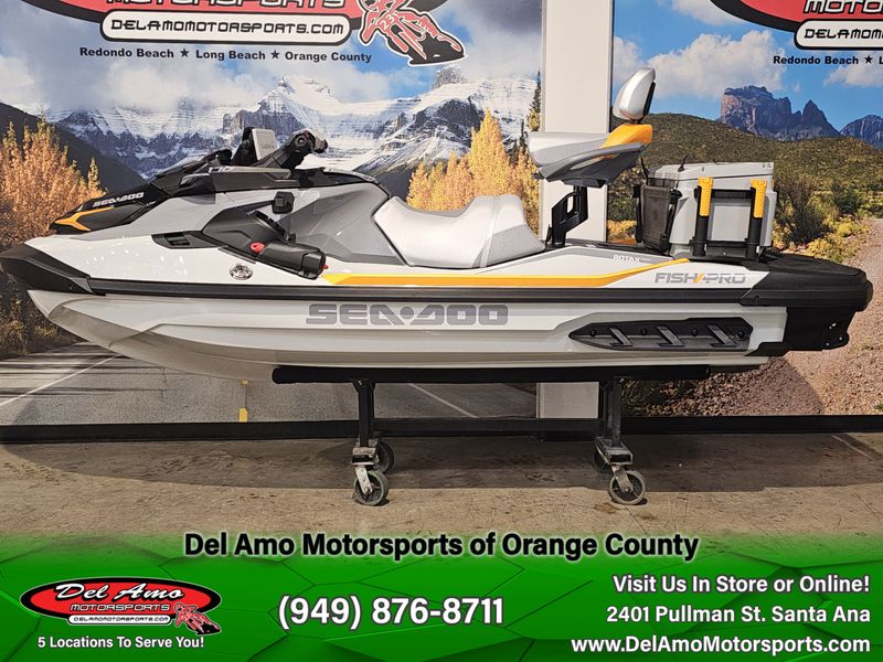 2024 Sea-Doo 19RG  in a SHARK GREY / ORANGE CRUSH exterior color. Del Amo Motorsports of Orange County (949) 416-2102 delamomotorsports.com 