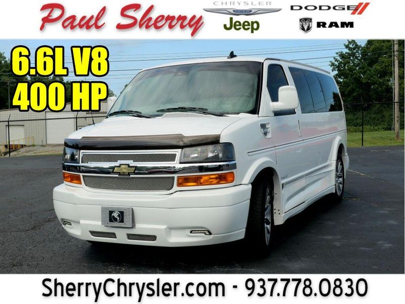 2021 Chevrolet Express Cargo Image 1