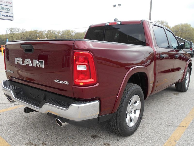 2025 RAM 1500 Big Horn Crew Cab 4x4 5