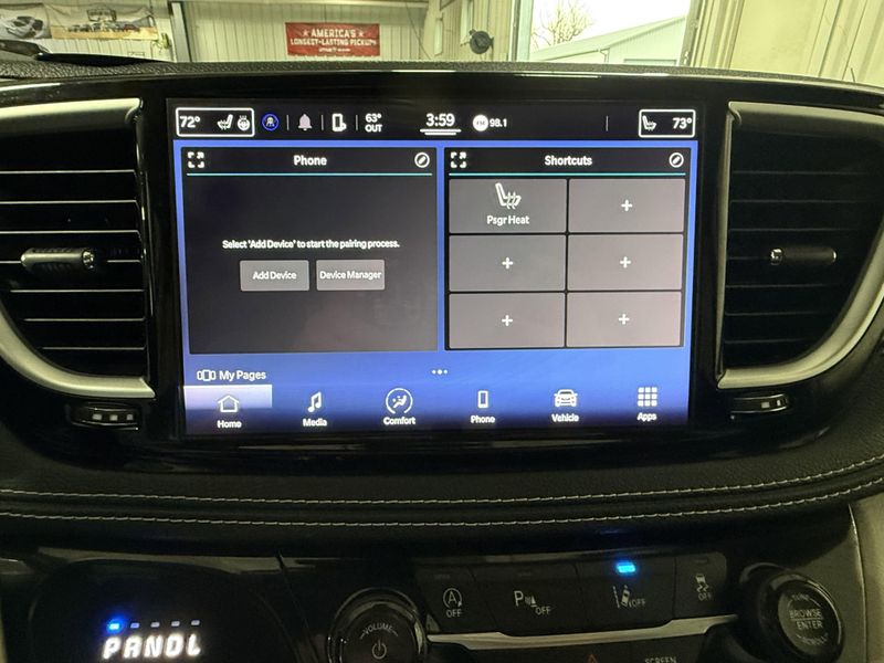 Used 2022 Chrysler Pacifica Touring LImage 27