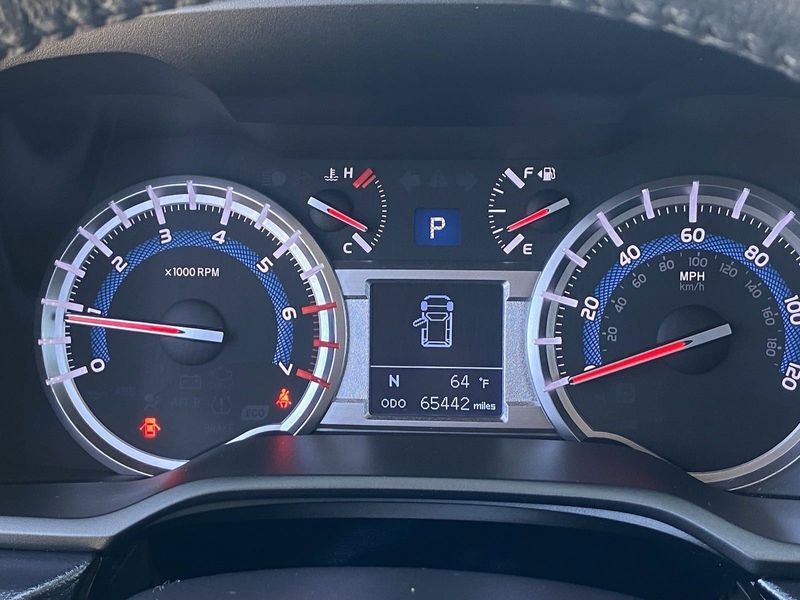 2019 Toyota 4Runner TRD Off-Road PremiumImage 30