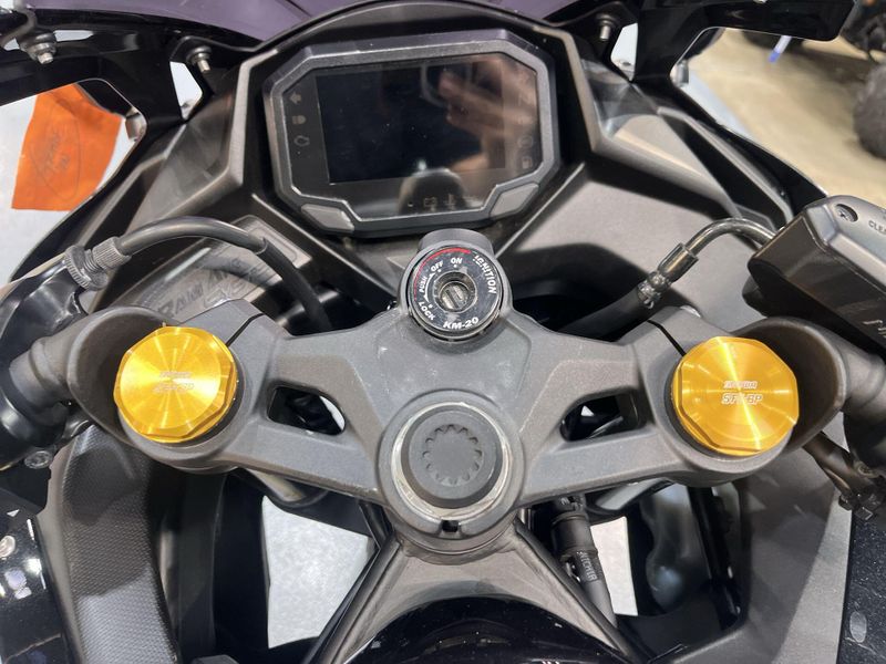 Used 2024 Kawasaki Ninja ZX-4R ABS Image 11
