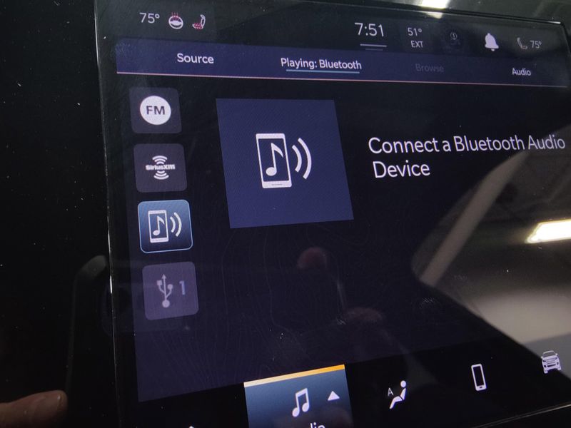 Used 2024 Jeep Grand Cherokee Laredo Luxury Tech V6 4X4Image 22