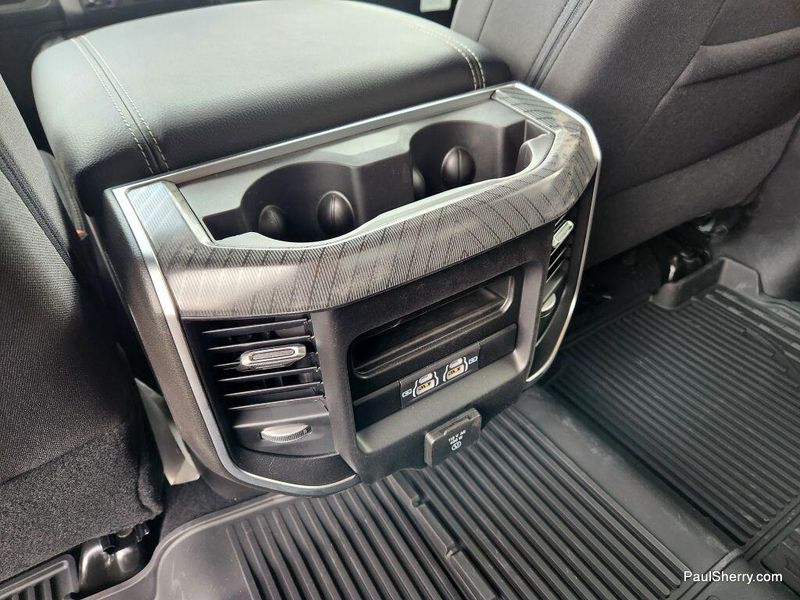 New 2025 RAM 2500 Big Horn Crew Cab 4x4 6'4' Box