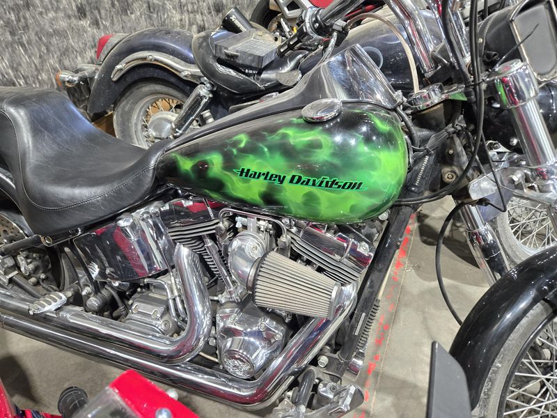 USED 2002 HARLEY SOFTAIL DUECE Image 3