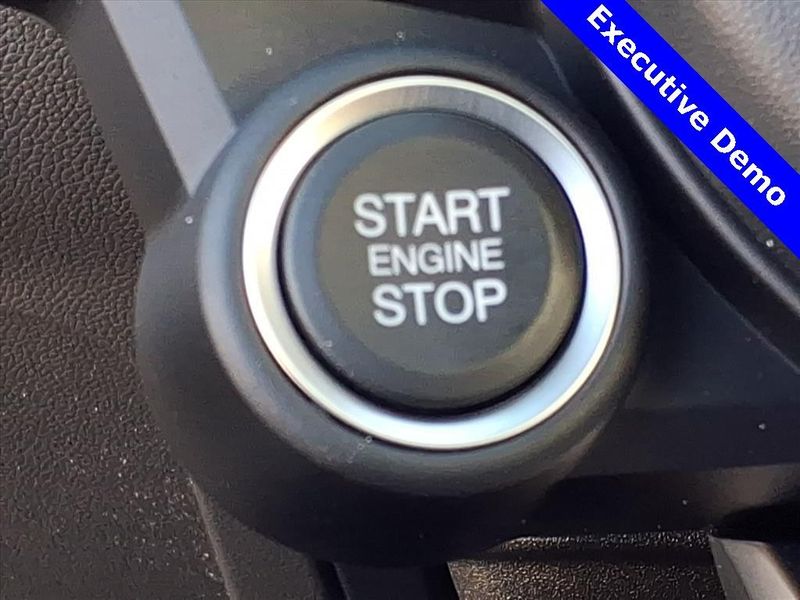 New 2025 Alfa Romeo Stelvio AwdImage 21