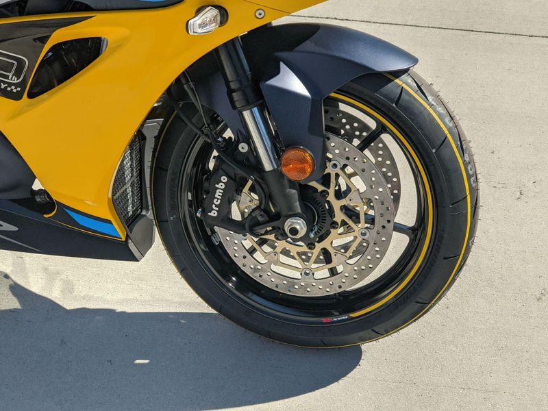 New 2027 Suzuki GSX-R1000 40TH ANNIVERSARY EDITION Image 19