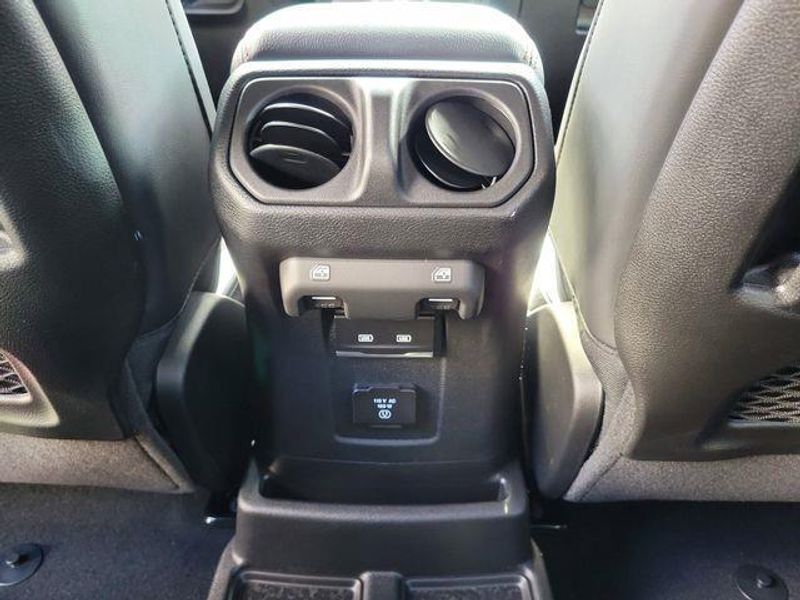 New 2026 Jeep Wrangler 4-door Rubicon X