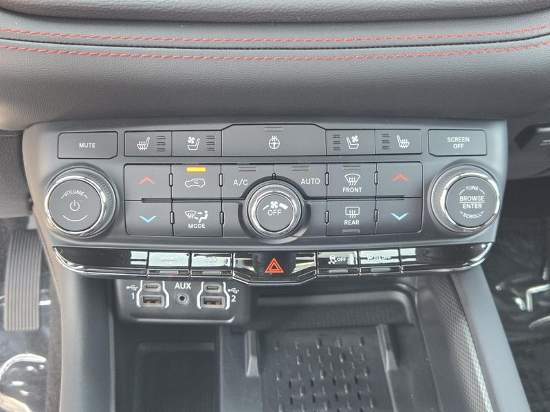 New 2026 Dodge Durango Gt Plus Awd Hemi V8